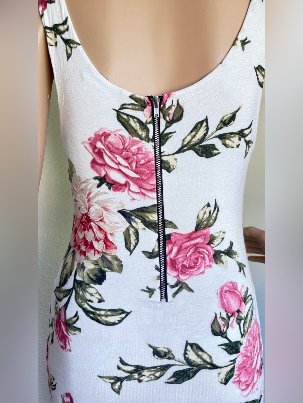 Popular Basics White Midi Dress with Pink Rose Print and back zipper Medium - Picture 6 of 14